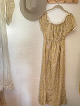 Load image into Gallery viewer, Vintage yellow floral dress