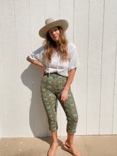 Load image into Gallery viewer, Vintage butterfly pants