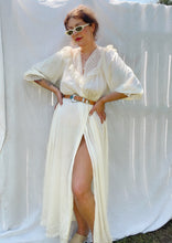 Load image into Gallery viewer, Vintage peignoir set