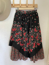 Load image into Gallery viewer, Vintage floral 2 piece set