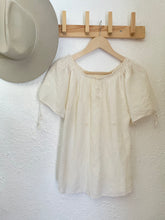 Load image into Gallery viewer, Vintage gauze blouse