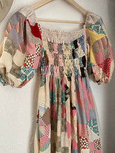 Load image into Gallery viewer, Signature Collection- Puff sleeve maxi dress