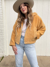 Load image into Gallery viewer, Vintage apricot teddy coat