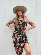 Load image into Gallery viewer, Vintage black floral tie dress
