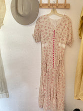 Load image into Gallery viewer, Vintage floral tie dress