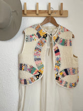 Load image into Gallery viewer, Vintage quilted vest