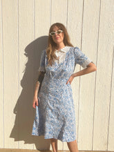 Load image into Gallery viewer, Vintage 30s/40s floral dress
