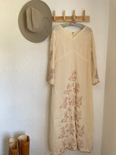 Load image into Gallery viewer, Vintage embroidered maxi dress