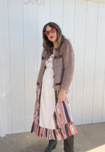 Load image into Gallery viewer, Vintage cardigan