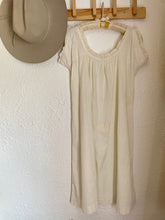 Load image into Gallery viewer, Vintage antique dress