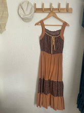 Load image into Gallery viewer, Vintage 70s dress