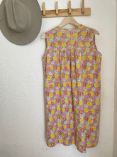 Load image into Gallery viewer, Vintage floral mini dress