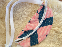 Load image into Gallery viewer, Signature quilted crossbody bags