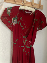 Load image into Gallery viewer, Vintage red floral wrap dress
