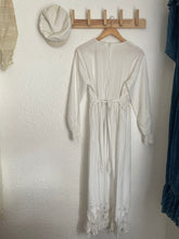 Load image into Gallery viewer, Vintage cotton lace dress