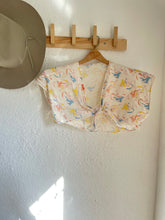 Load image into Gallery viewer, Vintage 30s/40s wrap top