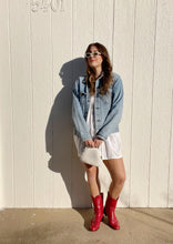 Load image into Gallery viewer, Vintage cherry red Justin boots