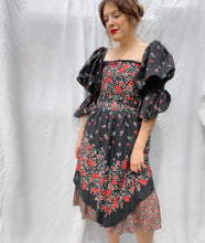 Load image into Gallery viewer, Vintage floral 2 piece set