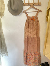 Load image into Gallery viewer, Vintage floral maxi dress