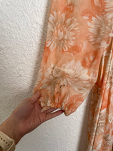 Load image into Gallery viewer, Vintage floral maxi dress