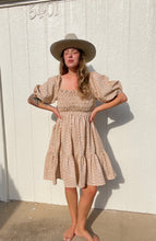 Load image into Gallery viewer, Signature Collection-Vintage floral puff sleeve dress