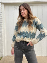Load image into Gallery viewer, Vintage cozy sweater