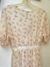 Load image into Gallery viewer, Vintage floral tie dress