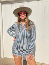 Load image into Gallery viewer, Vintage blue hooded sweater