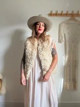 Load image into Gallery viewer, Vintage curly lamb fur vest
