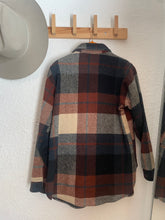 Load image into Gallery viewer, Vintage plaid button up
