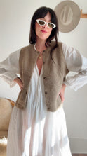 Load image into Gallery viewer, Vintage Eddie Bauer vest
