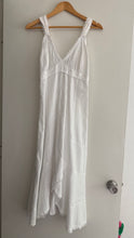 Load image into Gallery viewer, Vintage cotton embroidered dress
