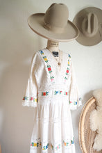 Load image into Gallery viewer, Vintage Mexican wedding dress
