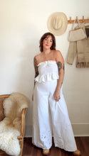 Load image into Gallery viewer, Signature collection- white cotton wide leg pants
