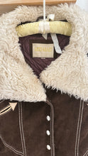 Load image into Gallery viewer, Vintage 70s western coat
