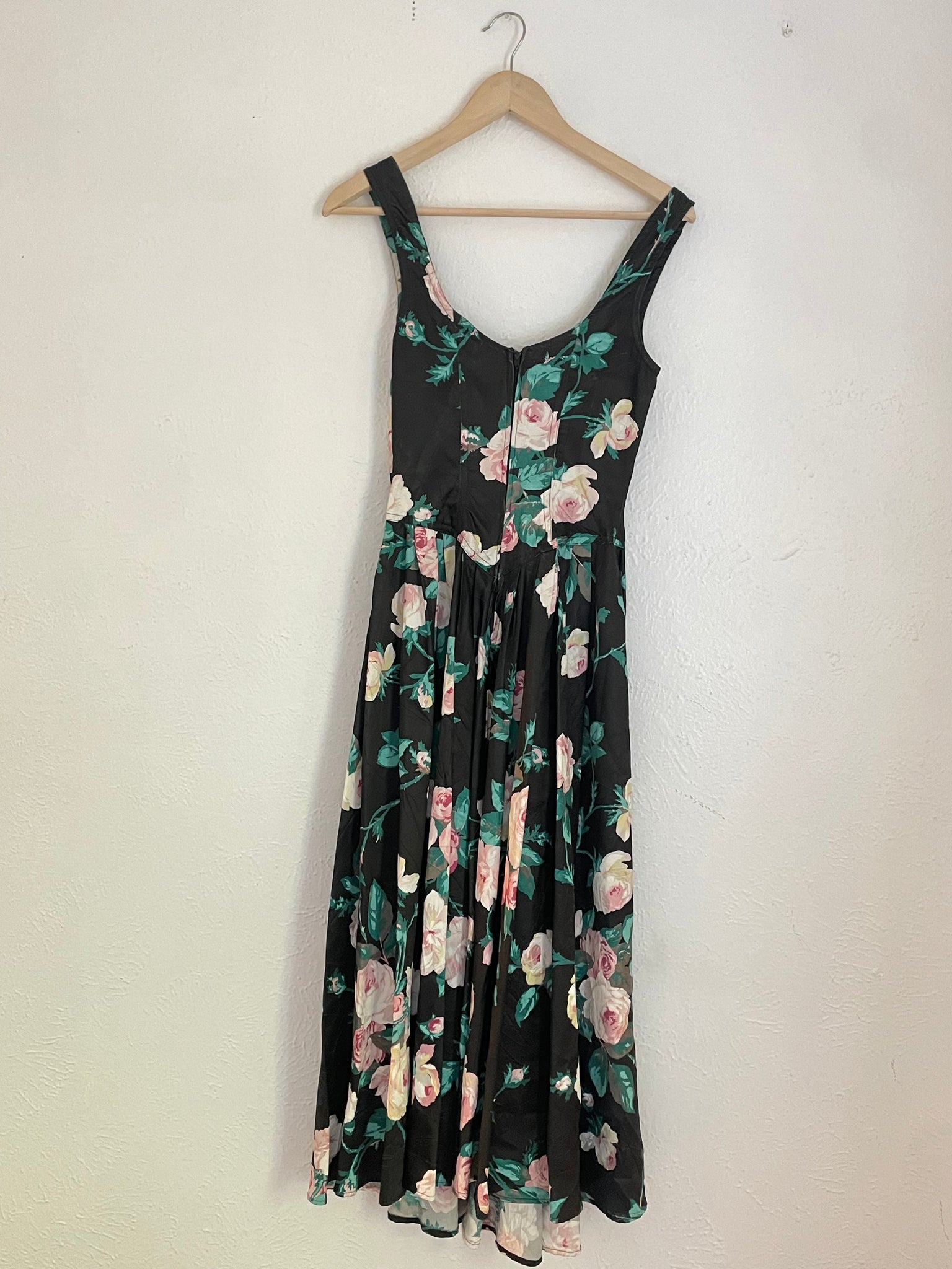 Vintage foxy lady dress The Wild Rose Vintage Vintage foxy lady dress The Wild Rose Vintage
