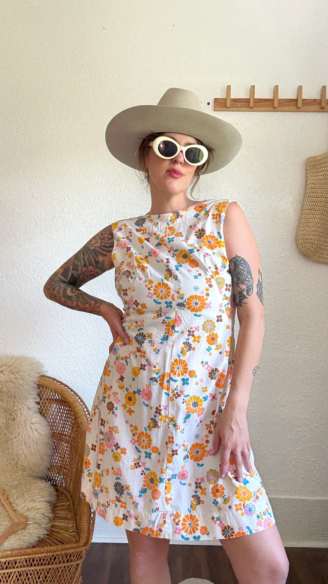 Vintage 60s mini dress The Wild Rose Vintage Vintage 60s mini dress The Wild Rose Vintage