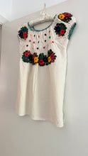 Load image into Gallery viewer, Vintage embroidered top
