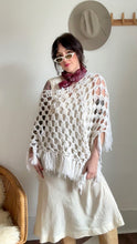 Load image into Gallery viewer, Vintage knit shawl
