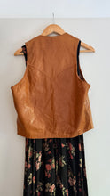Load image into Gallery viewer, Vintage leather vest
