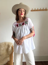 Load image into Gallery viewer, Vintage embroidered top
