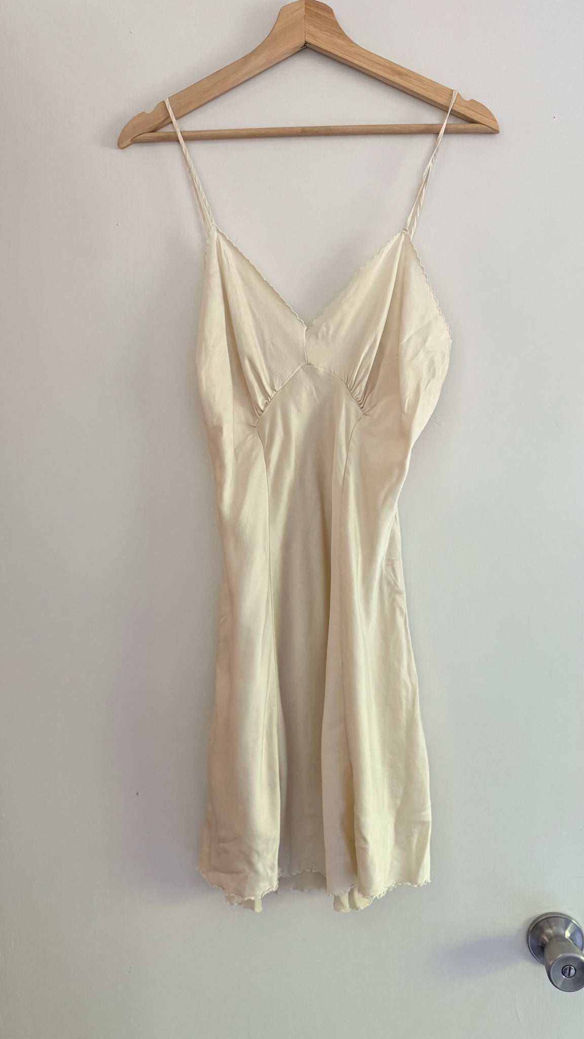 Vintage Victoria Secret silk slip dress – The Wild Rose Vintage Vintage Victoria Secret silk slip dress – The Wild Rose Vintage