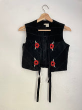 Load image into Gallery viewer, 70s suede applique vest

