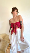 Load image into Gallery viewer, Vintage silk scarf
