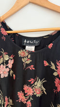 Load image into Gallery viewer, Vintage 90s floral dress
