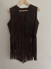 Load image into Gallery viewer, Vintage suede fringe vest
