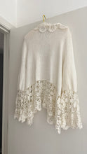 Load image into Gallery viewer, Vintage crochet sweater
