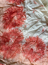 Load image into Gallery viewer, Vintage floral bandana
