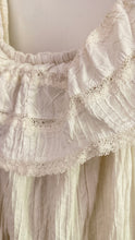 Load image into Gallery viewer, Vintage Tachi Castillo 1950s/60s cotton dress
