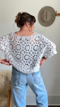 Load image into Gallery viewer, Vintage 501 Levis
